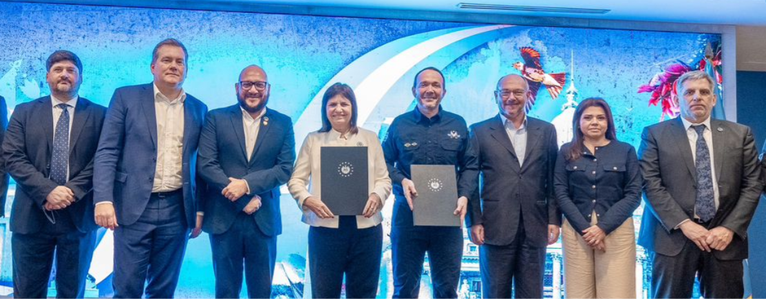 El Salvador y Argentina firman acuerdo de trabajo conjunto para combatir el crimen organizado