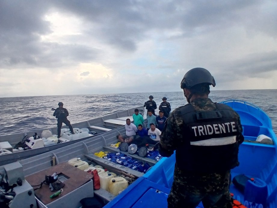 Fuerza Naval salvadoreña incauta 1,551 kilos de cocaína, valorados en $28.7 millones