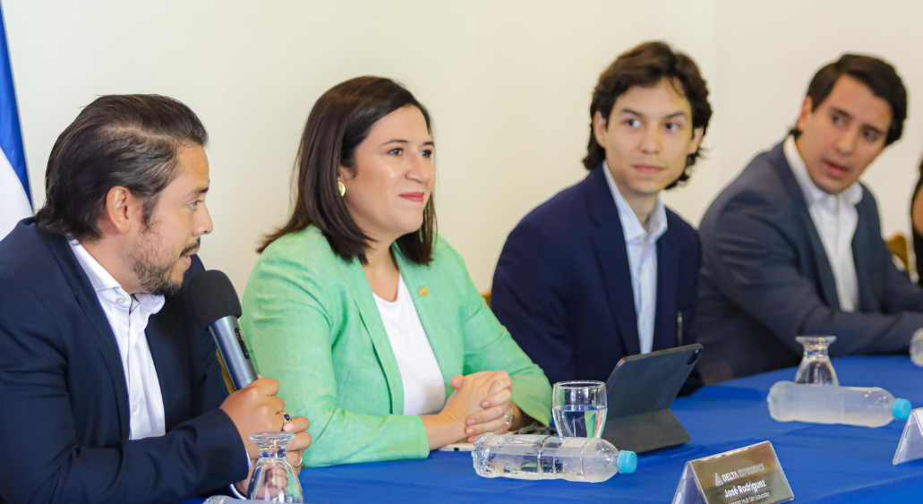 Once startup salvadoreñas participarán en el Web Summit 2024 en Lisboa, Portugal